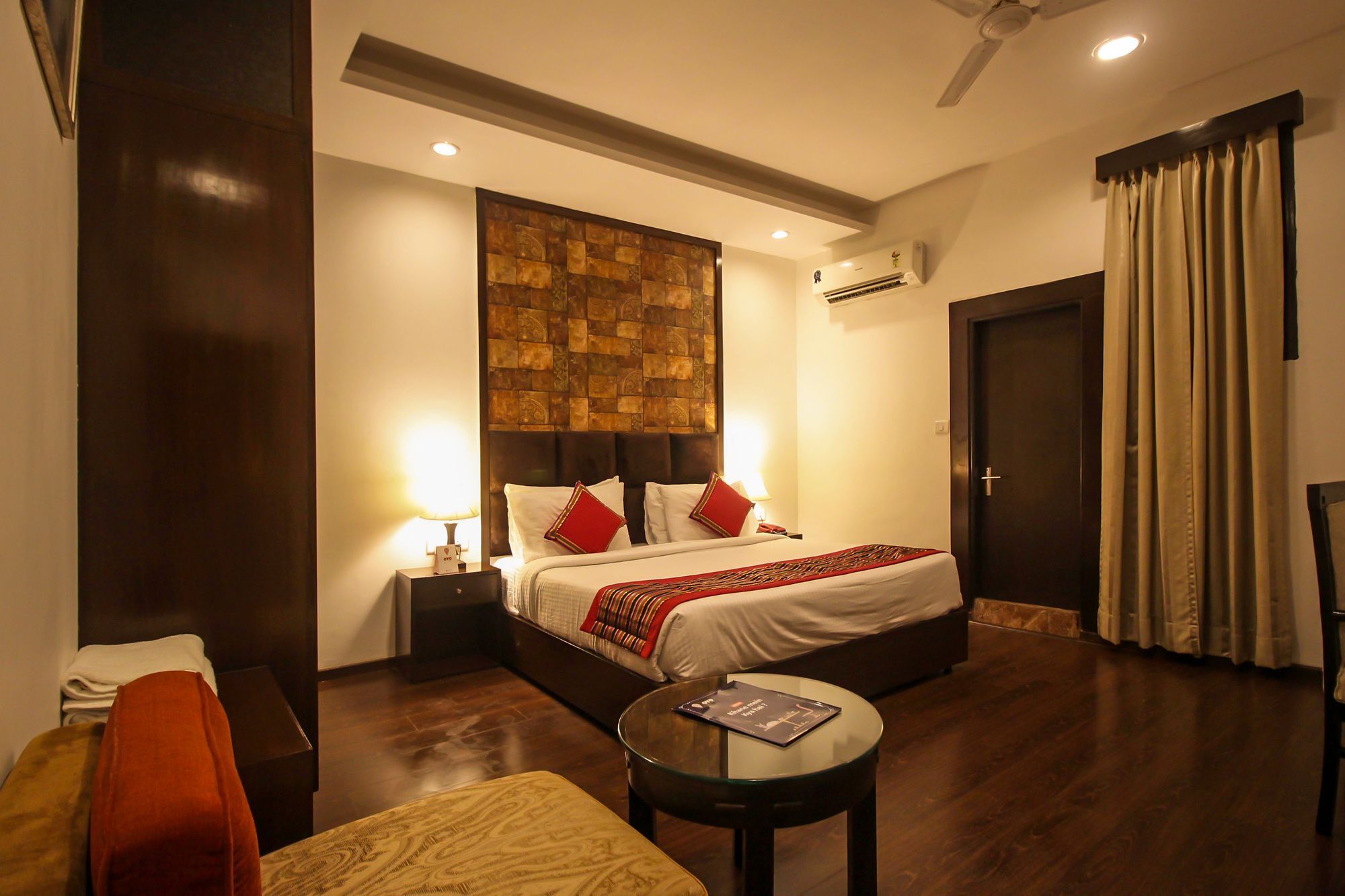 Oyo 9841 The Vivir 1 Noida Exterior foto